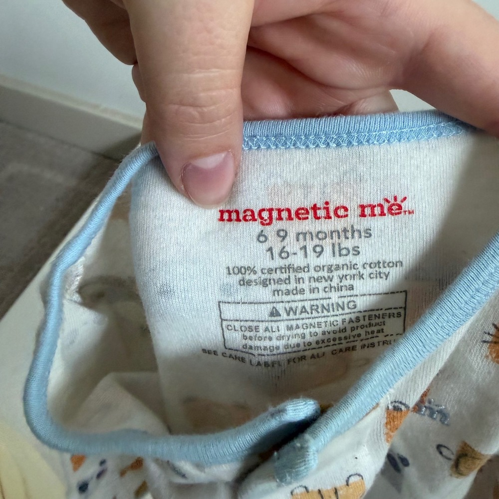 Magnetic Me Animal Print Sleeper Size 6-9 Months - Picture 2 of 11